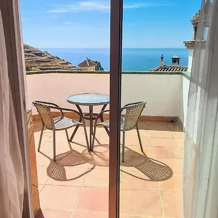Nerja Tamango Hill 9 Silhouse * Torrox
