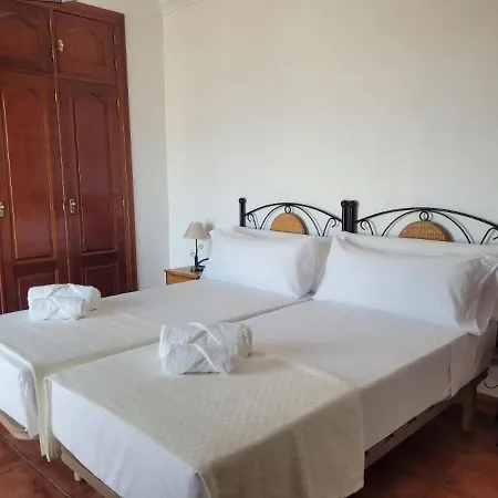 Villa Nerja Tamango Hill 9 Silhouse *